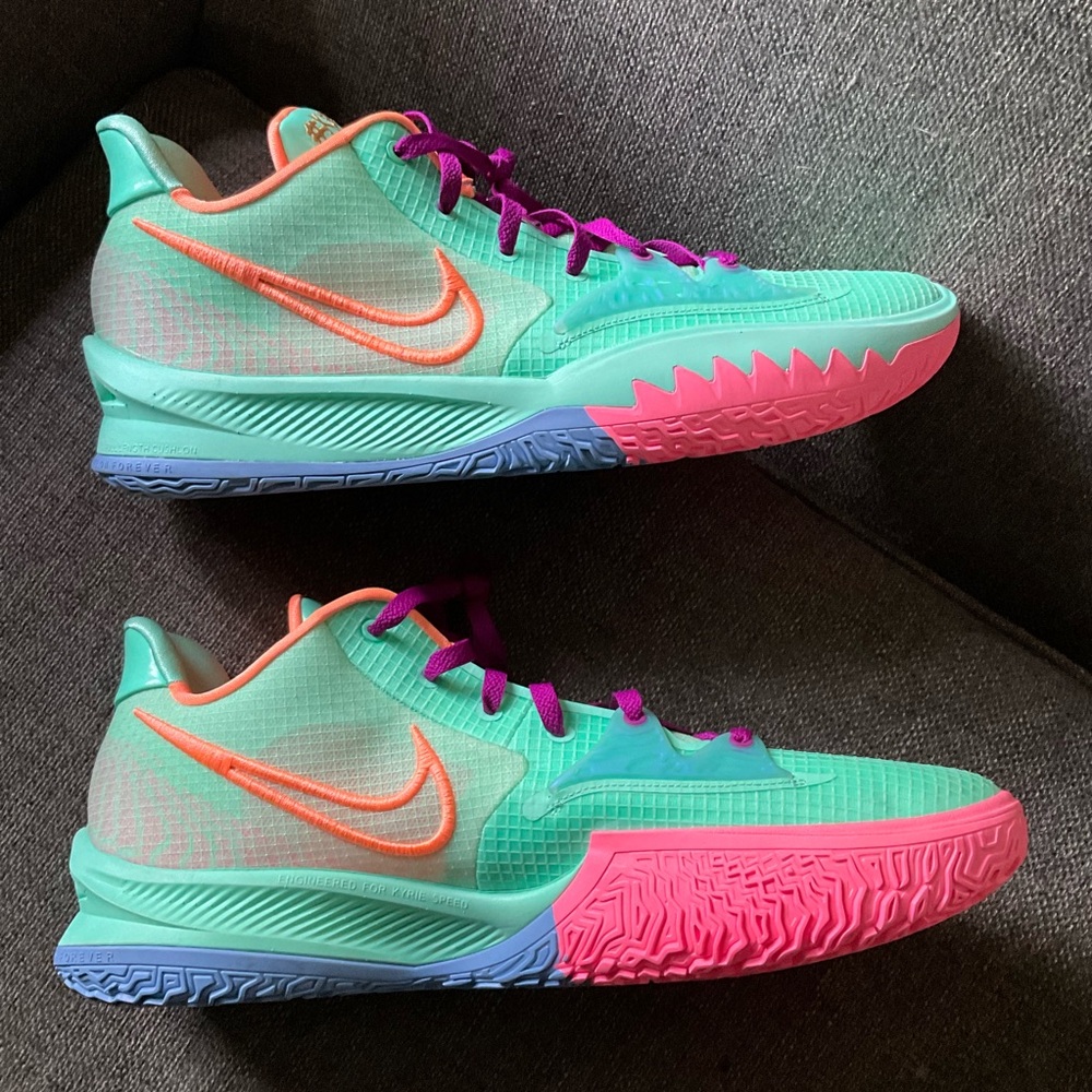 Mens Nike Kyrie 4 Low Keep Sue Fresh green multi basketball shoes sneakers 18 - Picture 7 of 14